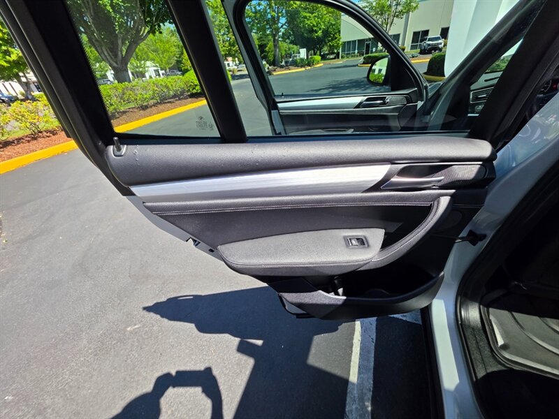 2016 BMW X3 xDrive35i Turbo AWD FULLY LOADED / NEW TIRES / 89K / ALL WHEEL DRIVE / PANORAMIC ROOF / HEATED LEATHER / FRESH TRADE-IN / LOW MILES - Photo 47 - Portland, OR 97217