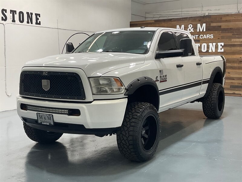 2013 RAM 2500 Tradesman Crew Cab 4X4/6.7L DIESEL /6-SPEED/LIFTED / Backup Camera / RAM BOX / ZERO RUST / LIFTED w. BRAND NEW 35 " TIRES & 20 " MOTO WHEELS / 79K MILES - Photo 1 - Gladstone, OR 97027