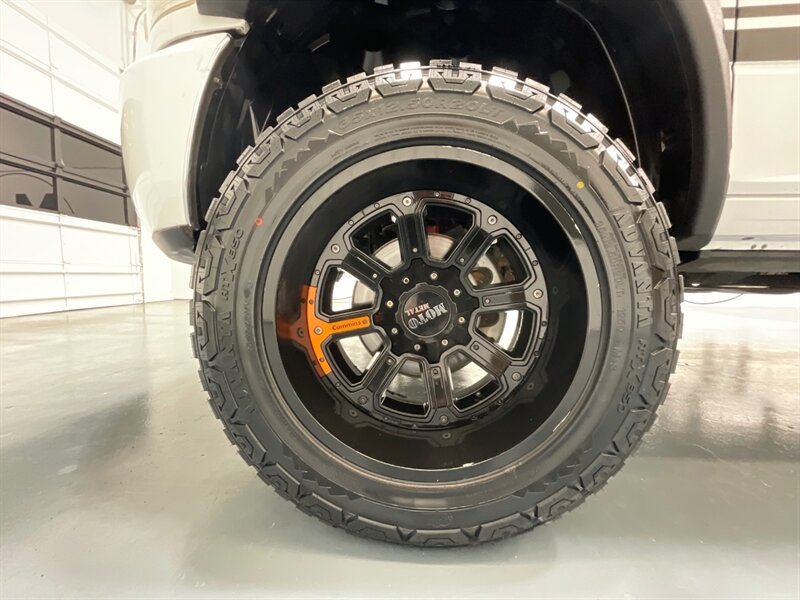 2013 RAM 2500 Tradesman Crew Cab 4X4/6.7L DIESEL /6-SPEED/LIFTED / Backup Camera / RAM BOX / ZERO RUST / LIFTED w. BRAND NEW 35 " TIRES & 20 " MOTO WHEELS / 79K MILES - Photo 23 - Gladstone, OR 97027