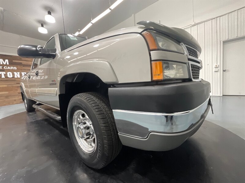 2005 Chevrolet Silverado 2500 LT Crew Cab 4X4 / 6.6L DIESEL /1-OWNER / 46K MILES  / LOCAL TRUCK NO RUST - Photo 52 - Gladstone, OR 97027