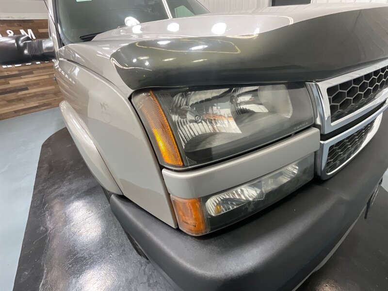 2005 Chevrolet Silverado 2500 LT Crew Cab 4X4 / 6.6L DIESEL /1-OWNER / 46K MILES  / LOCAL TRUCK NO RUST - Photo 29 - Gladstone, OR 97027