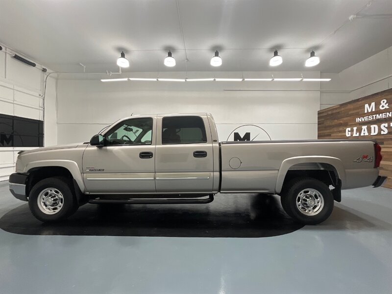 2005 Chevrolet Silverado 2500 LT Crew Cab 4X4 / 6.6L DIESEL /1-OWNER / 46K MILES  / LOCAL TRUCK NO RUST - Photo 3 - Gladstone, OR 97027