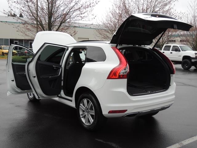 2016 Volvo XC60 T5 Platinum / AWD / Navigation / Panoramic Sunroof   - Photo 27 - Portland, OR 97217