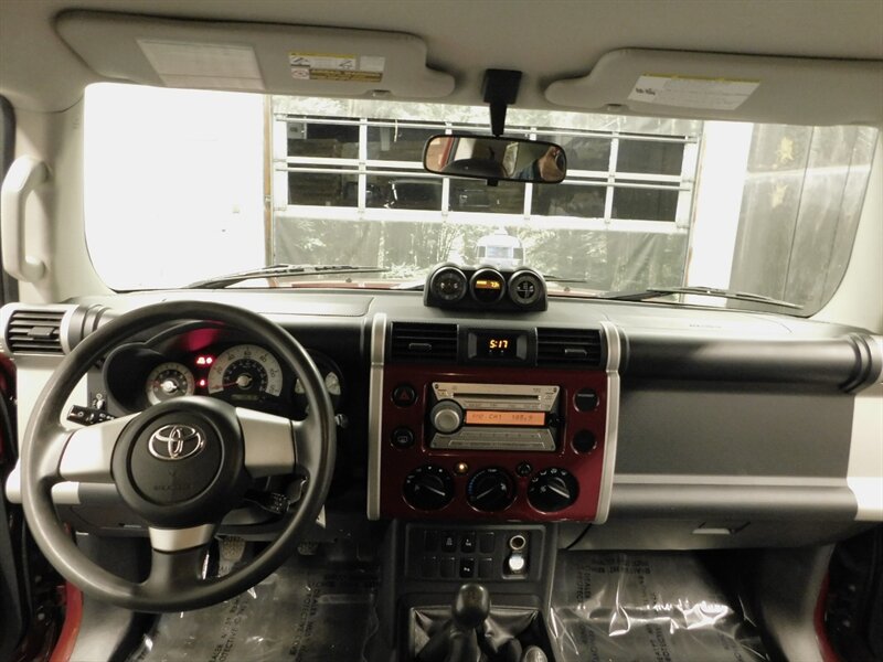 2008 Toyota FJ Cruiser Sport Utility 4X4 /   - Photo 29 - Gladstone, OR 97027