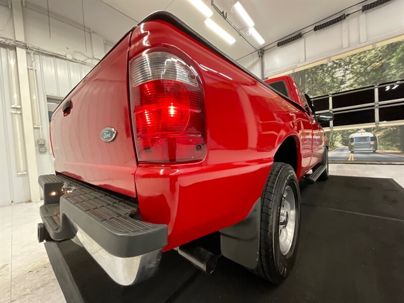 2004 Ford Ranger 4dr SuperCab XLT 4WD / 4.0L V6 / Leather Seats  / LOCAL TRUCK / RUST FREE / SUPER CLEAN / 123,000 MILES - Photo 12 - Gladstone, OR 97027