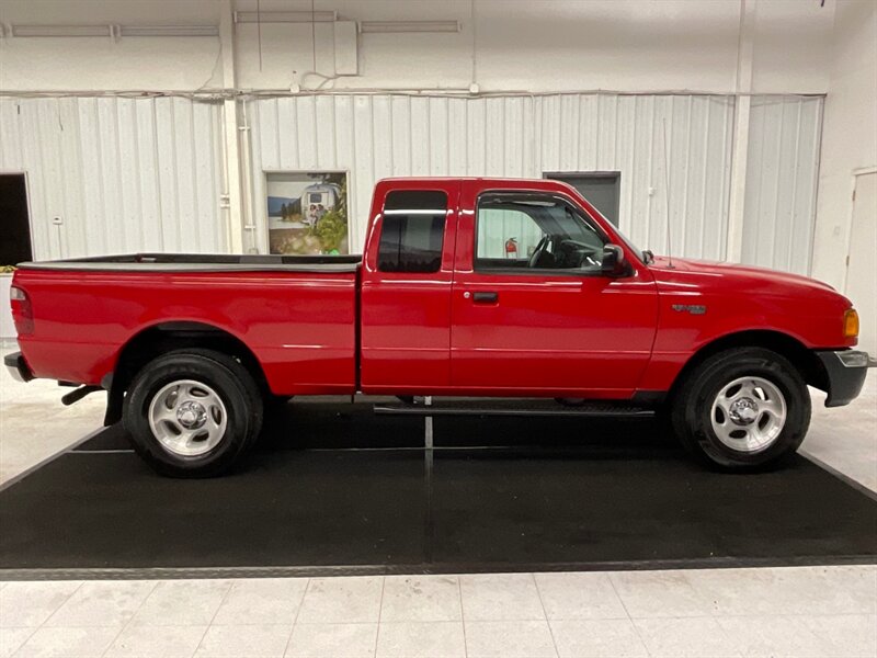 2004 Ford Ranger 4dr SuperCab XLT 4WD / 4.0L V6 / Leather Seats  / LOCAL TRUCK / RUST FREE / SUPER CLEAN / 123,000 MILES - Photo 4 - Gladstone, OR 97027