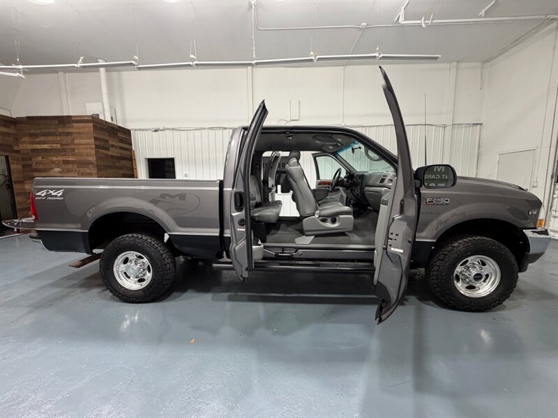 2002 Ford F-250 Super Duty Lariat 4X4 5.4L V8 /SHORT BED /75K MILE /ZERO RUST / BRAND NEW TIRES /LOCAL - Photo 13 - Gladstone, OR 97027