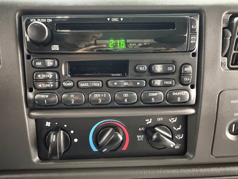 2002 Ford F-250 Super Duty Lariat 4X4 5.4L V8 /SHORT BED /75K MILE /ZERO RUST / BRAND NEW TIRES /LOCAL - Photo 41 - Gladstone, OR 97027