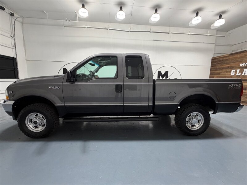 2002 Ford F-250 Super Duty Lariat 4X4 5.4L V8 /SHORT BED /75K MILE /ZERO RUST / BRAND NEW TIRES /LOCAL - Photo 3 - Gladstone, OR 97027