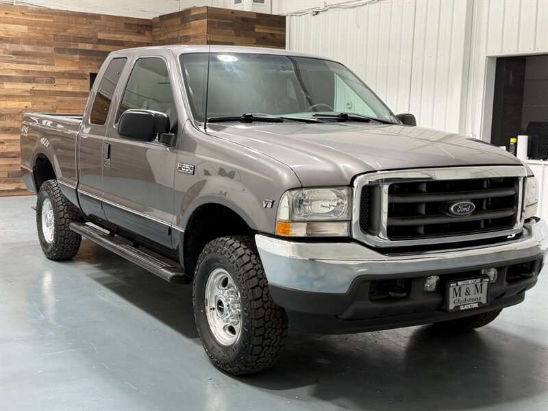 2002 Ford F-250 Super Duty Lariat 4X4 5.4L V8 /SHORT BED /75K MILE /ZERO RUST / BRAND NEW TIRES /LOCAL - Photo 2 - Gladstone, OR 97027