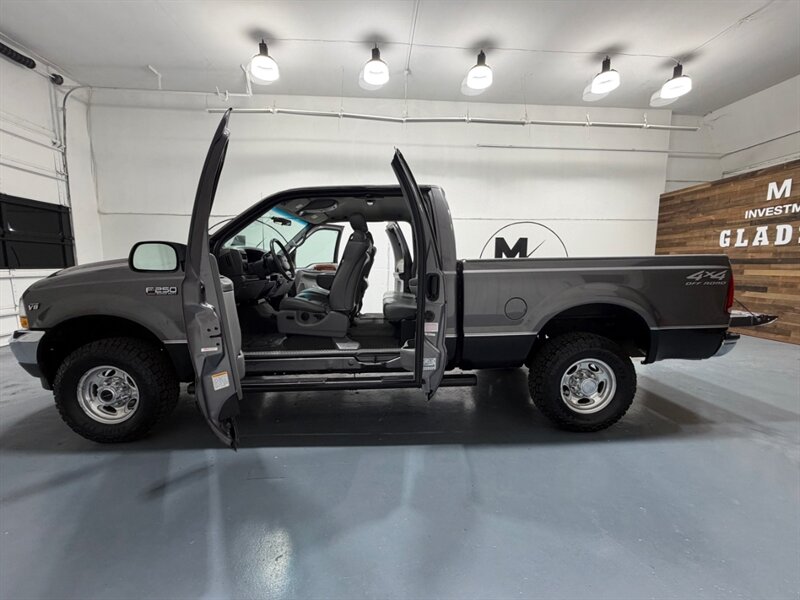 2002 Ford F-250 Super Duty Lariat 4X4 5.4L V8 /SHORT BED /75K MILE /ZERO RUST / BRAND NEW TIRES /LOCAL - Photo 12 - Gladstone, OR 97027