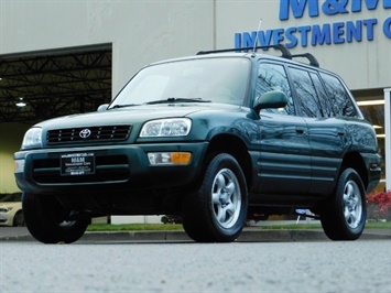 1999 Toyota RAV4 L 4X4 / 1-OWNER / ONLY 97k Miles !!! SUV