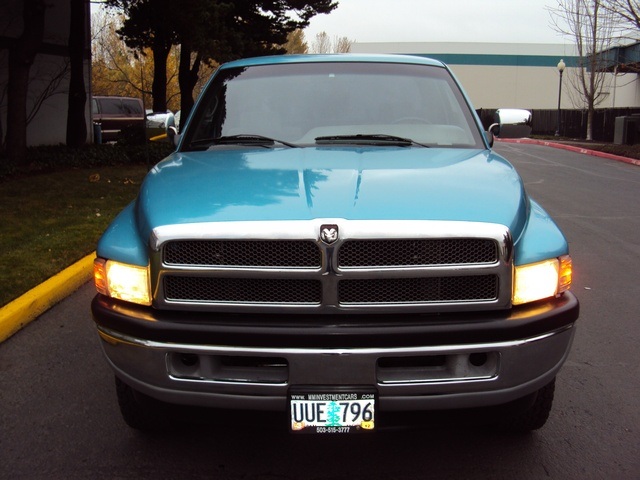 1996 Dodge Ram 1500 Laramie SLT/ 4WD/ Very Clean   - Photo 8 - Portland, OR 97217