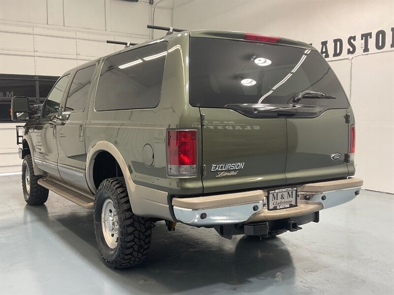 2002 Ford Excursion Limited 4X4 / 7.3L DIESEL / Leather / ZERO RUST / 3RD ROW SEAT / Heated Leather Seats / LEVELED - Photo 8 - Gladstone, OR 97027