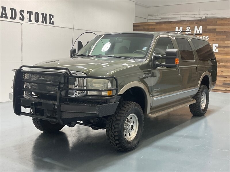 2002 Ford Excursion Limited 4X4 / 7.3L DIESEL / Leather / ZERO RUST  / 3RD ROW SEAT / Heated Leather Seats / LEVELED