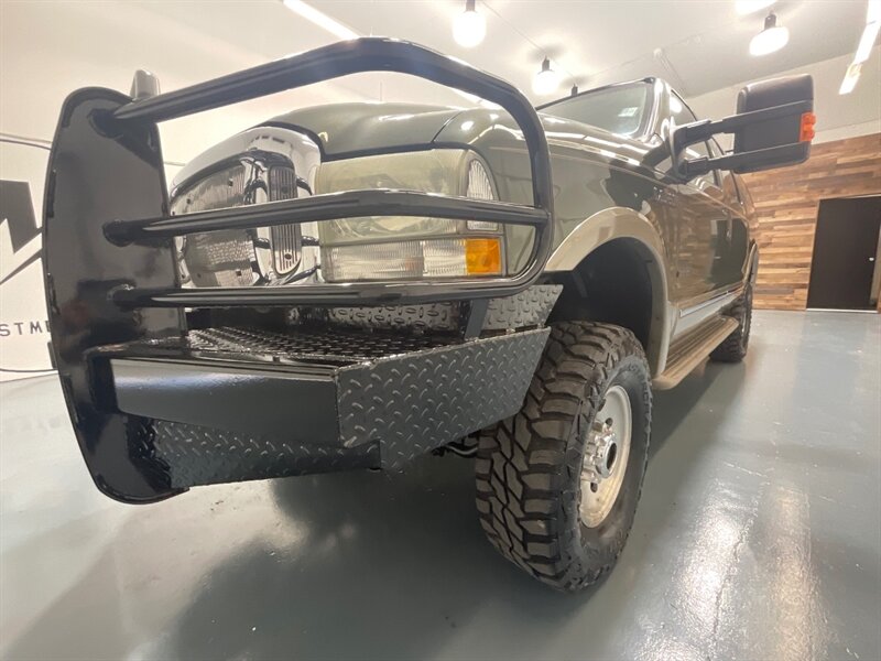 2002 Ford Excursion Limited 4X4 / 7.3L DIESEL / Leather / ZERO RUST / 3RD ROW SEAT / Heated Leather Seats / LEVELED - Photo 56 - Gladstone, OR 97027