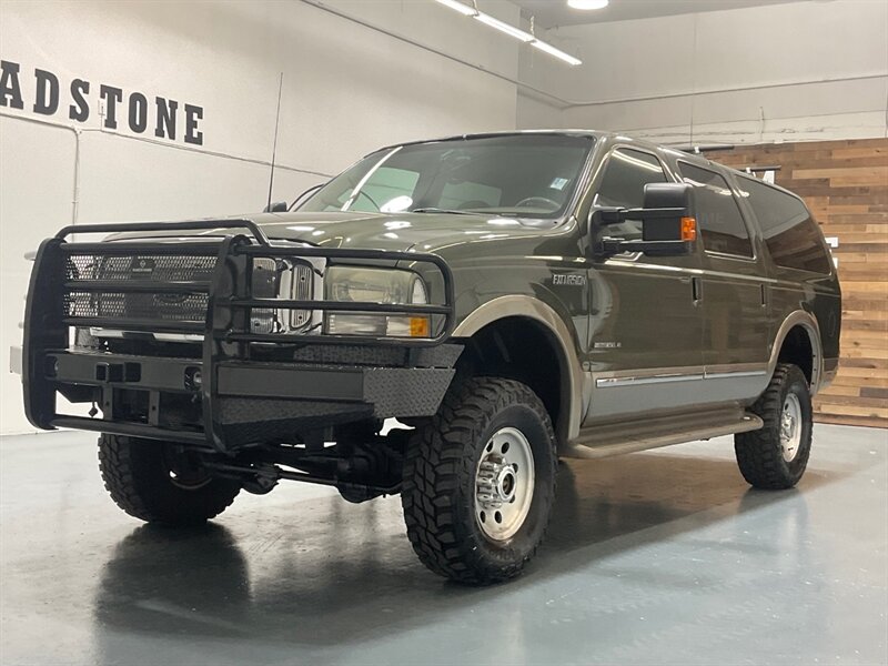 2002 Ford Excursion Limited 4X4 / 7.3L DIESEL / Leather / ZERO RUST / 3RD ROW SEAT / Heated Leather Seats / LEVELED - Photo 61 - Gladstone, OR 97027