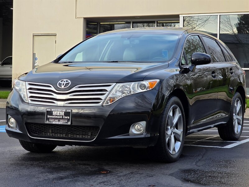 2009 Toyota Venza AWD V6  CAM / NAVi / PANO ROOF / LEATHER / 2-OWNER  / ALL WHEEL DRIVE / FULLY LOADED - Photo 1 - Portland, OR 97217