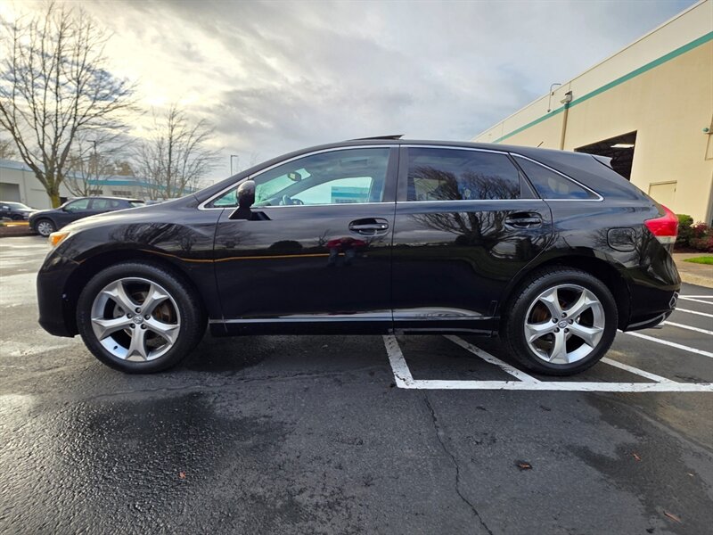 2009 Toyota Venza AWD V6  CAM / NAVi / PANO ROOF / LEATHER / 2-OWNER  / ALL WHEEL DRIVE / FULLY LOADED - Photo 3 - Portland, OR 97217