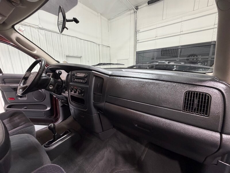 2004 Dodge Ram 2500 SLT 4X4 5.9L CUMMINS DIESEL /1-OWNER / 47K MILES / LONG BED / ZERO RUST - Photo 38 - Gladstone, OR 97027