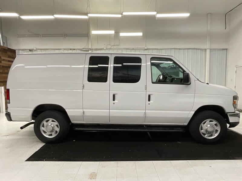 2012 Ford E-Series Van E-250 CARGO VAN / 4.6L V8 / Towing Pkg / CLEAN  / CARGO VAN / SUPER CLEAN VAN / 103,000 MILES - Photo 4 - Gladstone, OR 97027