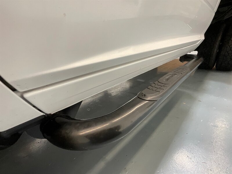 2013 RAM 3500 Tradesman Regular Cab 4X4 / 6.7L DIESEL / DUALLY / FLAT BED / LONG BED / ZERO RUST / FUEL WHEELS / TRAILER BRAKE CONTROLLER - Photo 24 - Gladstone, OR 97027