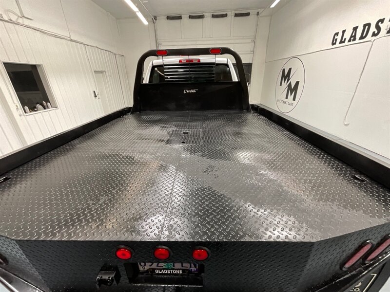 2013 RAM 3500 Tradesman Regular Cab 4X4 / 6.7L DIESEL / DUALLY / FLAT BED / LONG BED / ZERO RUST / FUEL WHEELS / TRAILER BRAKE CONTROLLER - Photo 10 - Gladstone, OR 97027