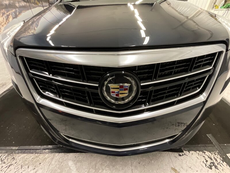 2014 Cadillac XTS Platinum Vsport AWD / 3.6L V6 TwinTurbo / Leather  / Pano Sunrrof / Leather w. Heated & Cooled Seats - Photo 31 - Gladstone, OR 97027