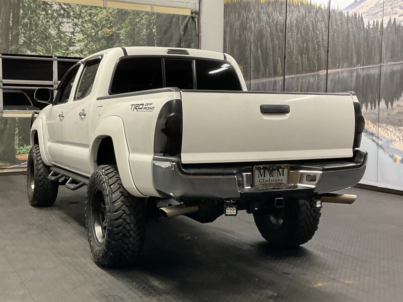 2005 Toyota Tacoma V6 Double Cab 4X4 / TRD / LIFTED / 6-SPEED MANUAL  LIFTED w/ 33 "  TOYO OPEN COUNTRY / TRD OFF ROAD / 6-SPEED MANUAL - Photo 7 - Gladstone, OR 97027