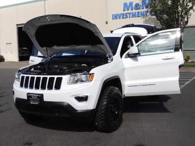 2015 Jeep Grand Cherokee Laredo / Sport Utility / 4WD / LIFTED LIFTED   - Photo 19 - Portland, OR 97217