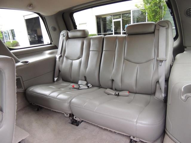 2005 Chevrolet Tahoe Z71 / 4X4 / Sunroof / Captain Chairs / Loaded   - Photo 17 - Portland, OR 97217