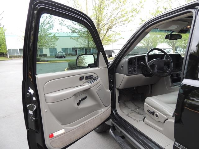 2005 Chevrolet Tahoe Z71 / 4X4 / Sunroof / Captain Chairs / Loaded   - Photo 13 - Portland, OR 97217