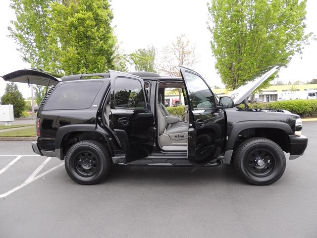 2005 Chevrolet Tahoe Z71 / 4X4 / Sunroof / Captain Chairs / Loaded   - Photo 30 - Portland, OR 97217