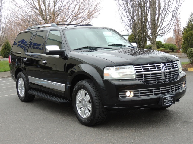 2007 Lincoln Navigator Luxury DVD Elite PKG 3RD Row   - Photo 2 - Portland, OR 97217