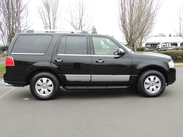 2007 Lincoln Navigator Luxury DVD Elite PKG 3RD Row   - Photo 4 - Portland, OR 97217