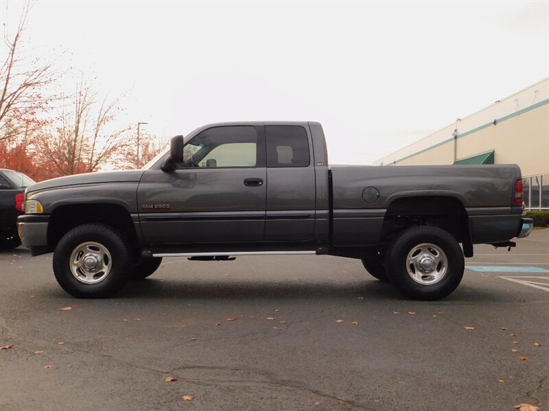 2002 Dodge Ram 2500 SLT Plus 4dr 4X4/ 5.9L CUMMINS DIESEL /143,000 MIL   - Photo 3 - Portland, OR 97217