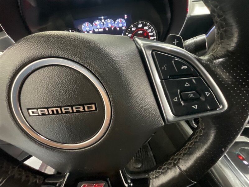 2023 Chevrolet Camaro SS Convertible / V8 6.2L / 1-OWNER / 14,000 MILES / Heated & Ventilated Leather Seats - Photo 41 - Gladstone, OR 97027