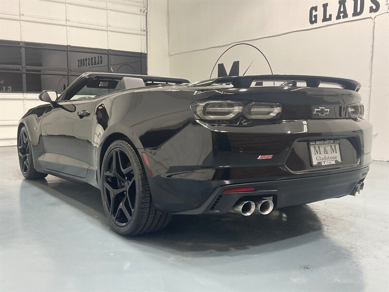 2023 Chevrolet Camaro SS Convertible / V8 6.2L / 1-OWNER / 14,000 MILES / Heated & Ventilated Leather Seats - Photo 47 - Gladstone, OR 97027