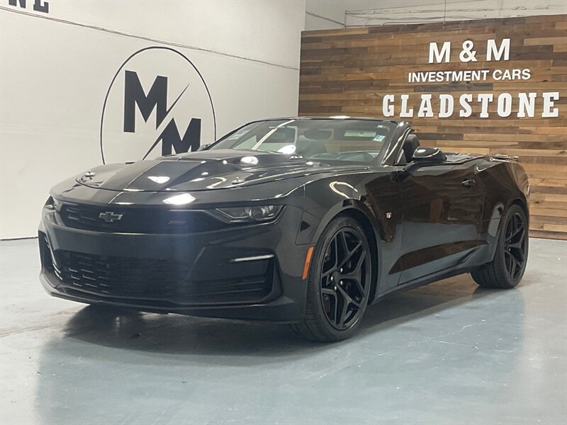 2023 Chevrolet Camaro SS Convertible / V8 6.2L / 1-OWNER / 14,000 MILES / Heated & Ventilated Leather Seats - Photo 25 - Gladstone, OR 97027