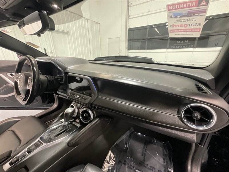 2023 Chevrolet Camaro SS Convertible / V8 6.2L / 1-OWNER / 14,000 MILES / Heated & Ventilated Leather Seats - Photo 39 - Gladstone, OR 97027