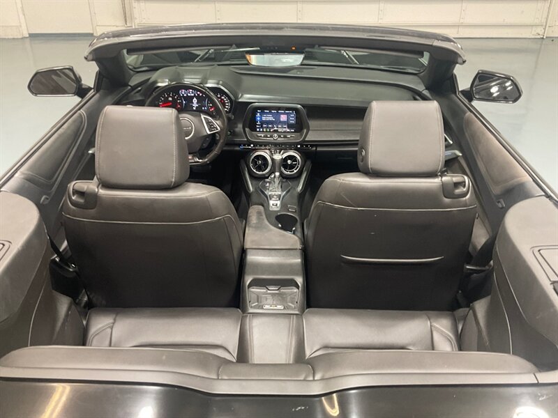 2023 Chevrolet Camaro SS Convertible / V8 6.2L / 1-OWNER / 14,000 MILES / Heated & Ventilated Leather Seats - Photo 22 - Gladstone, OR 97027