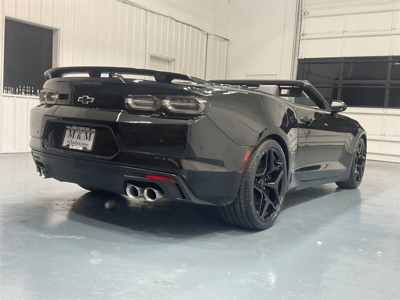 2023 Chevrolet Camaro SS Convertible / V8 6.2L / 1-OWNER / 14,000 MILES / Heated & Ventilated Leather Seats - Photo 48 - Gladstone, OR 97027