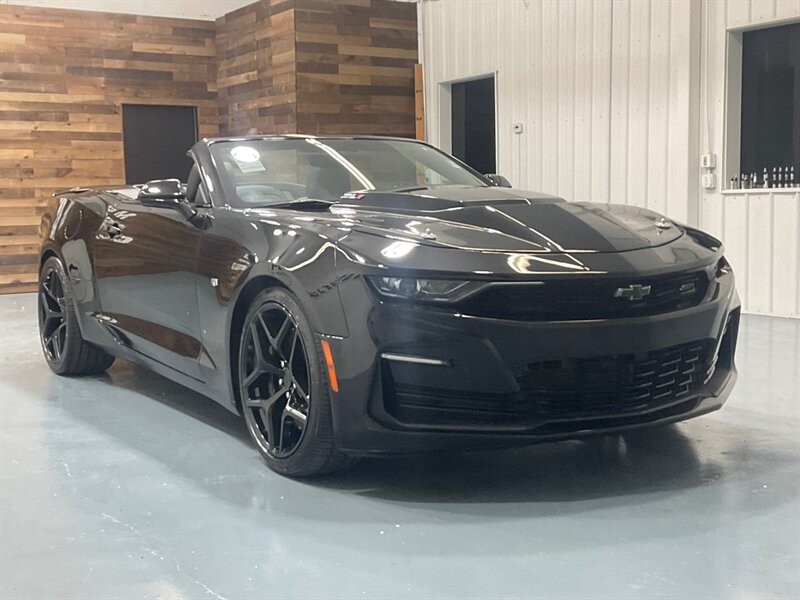 2023 Chevrolet Camaro SS Convertible / V8 6.2L / 1-OWNER / 14,000 MILES / Heated & Ventilated Leather Seats - Photo 51 - Gladstone, OR 97027