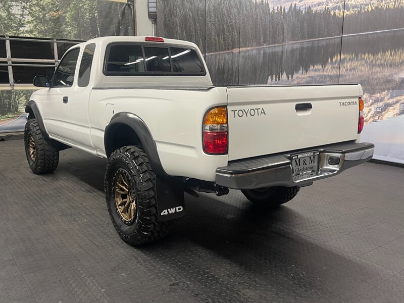 2001 Toyota Tacoma Xtracab 4X4 / 4Cyl /   - Photo 7 - Gladstone, OR 97027