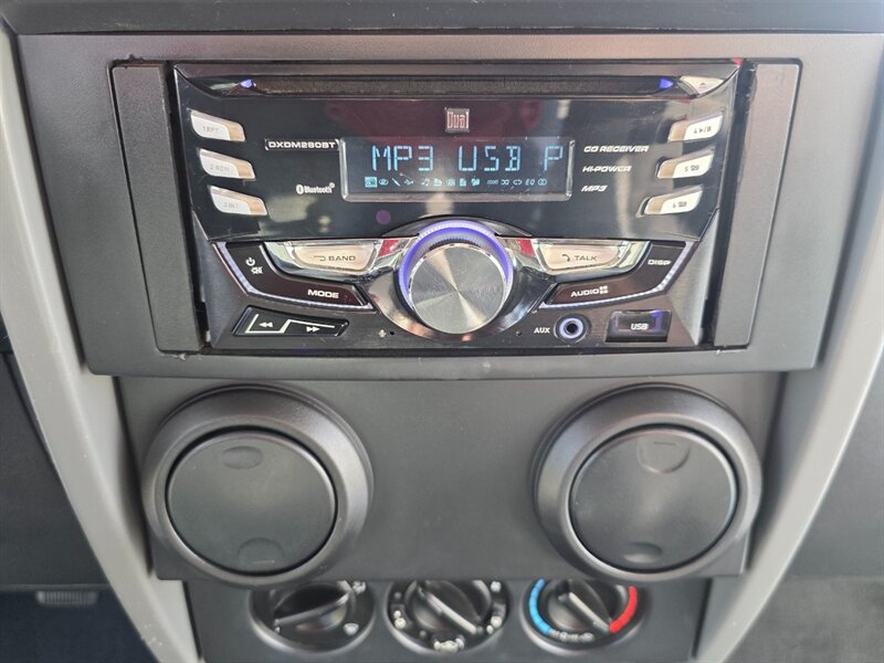 2008 Jeep Wrangler Unlimited 4X4 V6 / 6 SPEED / NEW TIRES / LIFTED  / NEW CLUTCH / XD WHEELS / MANUAL TRANSMISSION - Photo 46 - Portland, OR 97217