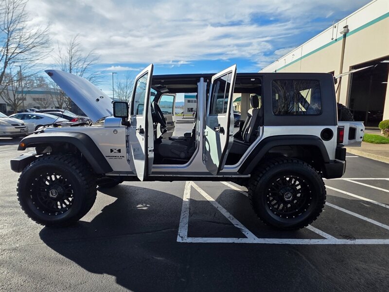 2008 Jeep Wrangler Unlimited 4X4 V6 / 6 SPEED / NEW TIRES / LIFTED  / NEW CLUTCH / XD WHEELS / MANUAL TRANSMISSION - Photo 21 - Portland, OR 97217