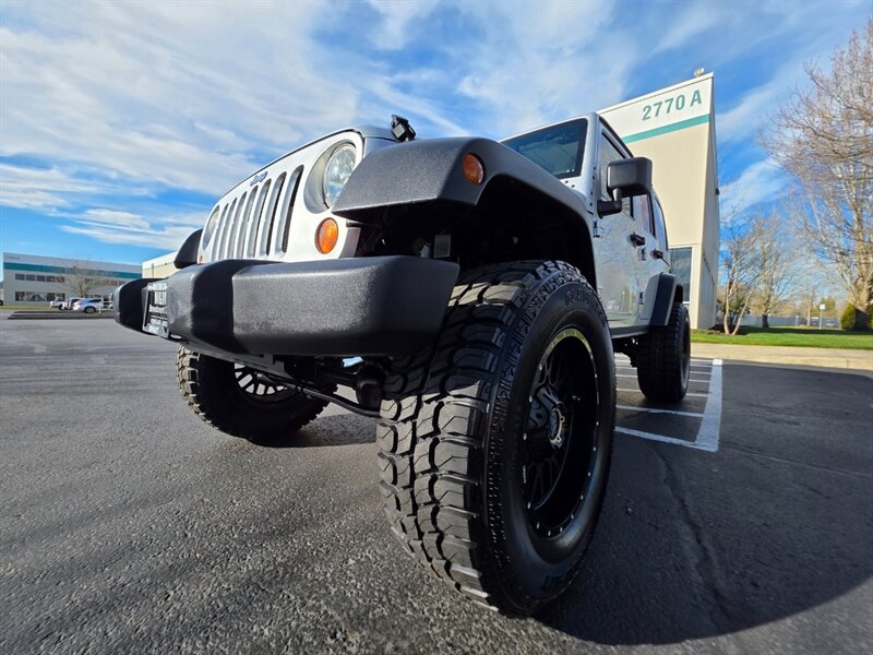 2008 Jeep Wrangler Unlimited 4X4 V6 / 6 SPEED / NEW TIRES / LIFTED  / NEW CLUTCH / XD WHEELS / MANUAL TRANSMISSION - Photo 9 - Portland, OR 97217