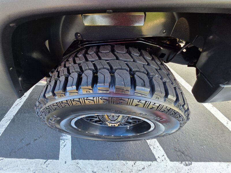 2008 Jeep Wrangler Unlimited 4X4 V6 / 6 SPEED / NEW TIRES / LIFTED  / NEW CLUTCH / XD WHEELS / MANUAL TRANSMISSION - Photo 34 - Portland, OR 97217