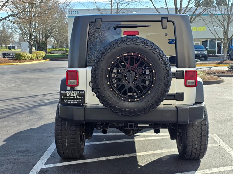 2008 Jeep Wrangler Unlimited 4X4 V6 / 6 SPEED / NEW TIRES / LIFTED  / NEW CLUTCH / XD WHEELS / MANUAL TRANSMISSION - Photo 6 - Portland, OR 97217