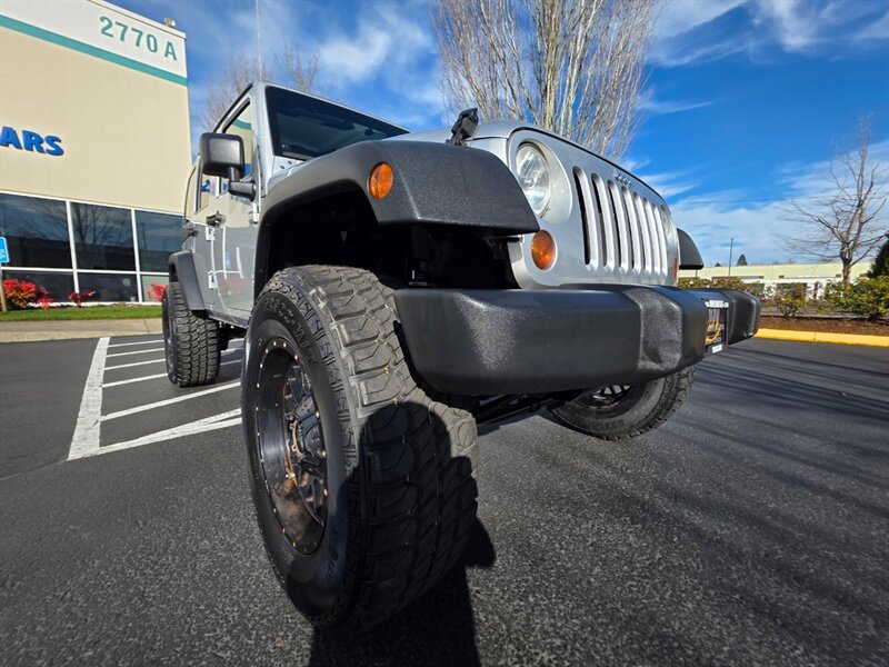 2008 Jeep Wrangler Unlimited 4X4 V6 / 6 SPEED / NEW TIRES / LIFTED  / NEW CLUTCH / XD WHEELS / MANUAL TRANSMISSION - Photo 10 - Portland, OR 97217